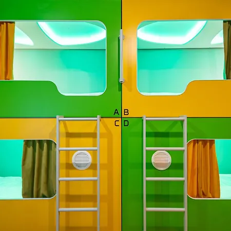 Cube Capsule Hostel Sofya